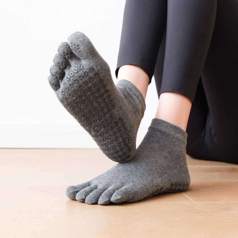 Anti-Slip Women Pilates Socks  - Pilates Yoga Fitness 评论和价格